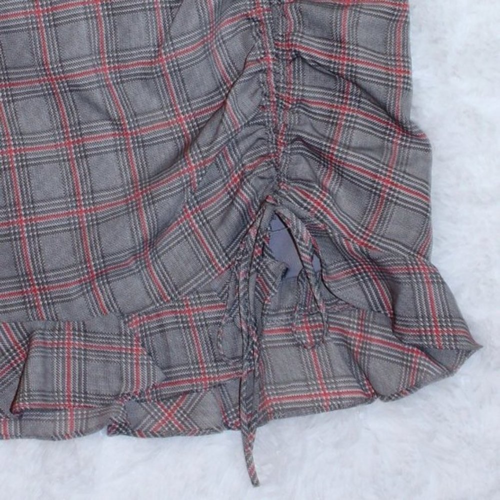 Plaid Ruched Mini Skirt - Picture 3 of 8